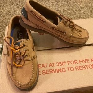 Sperry shoes by bass